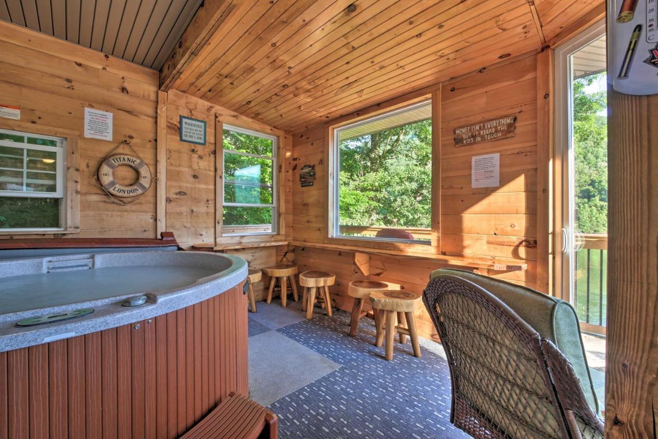 Tenn River Cabin With Hot Tub - 10 Mi To Чатануга Екстериор снимка