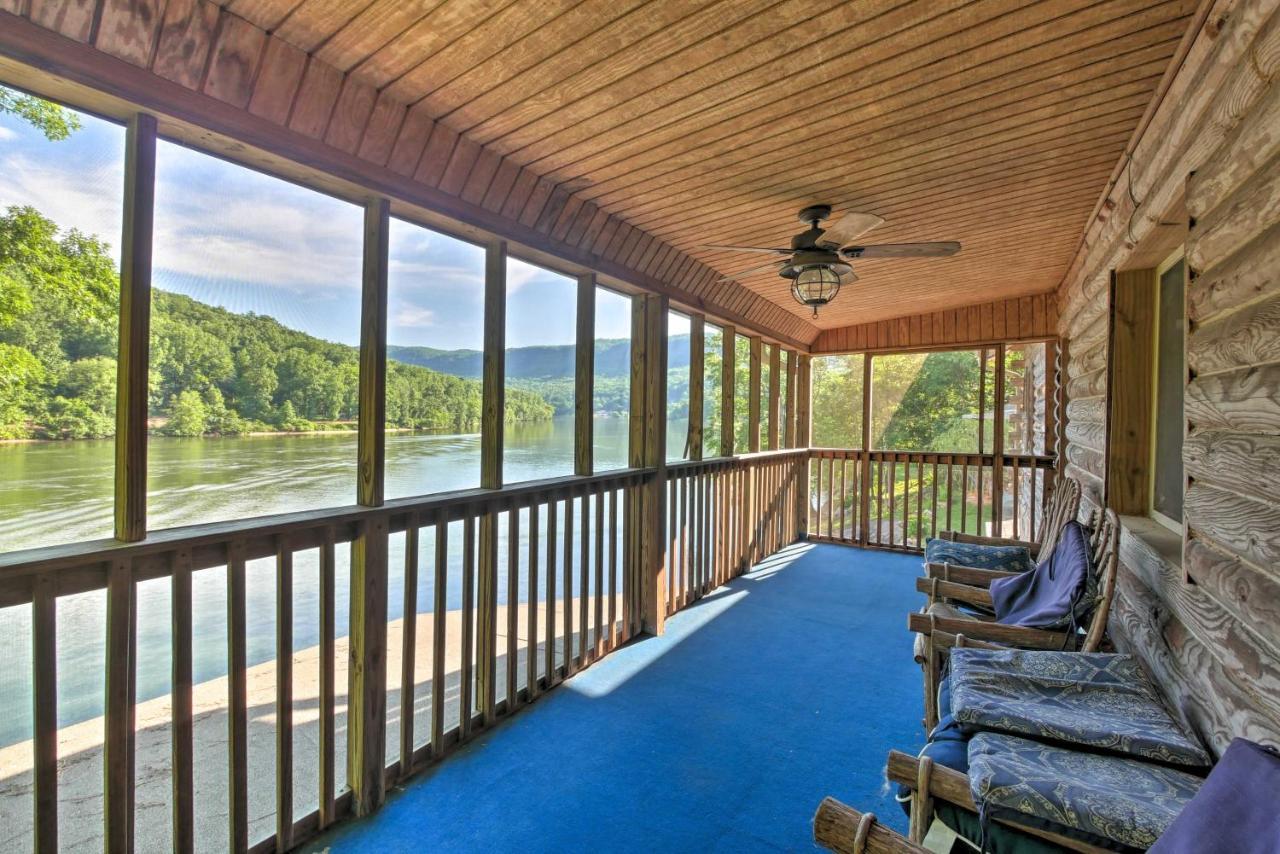 Tenn River Cabin With Hot Tub - 10 Mi To Чатануга Екстериор снимка